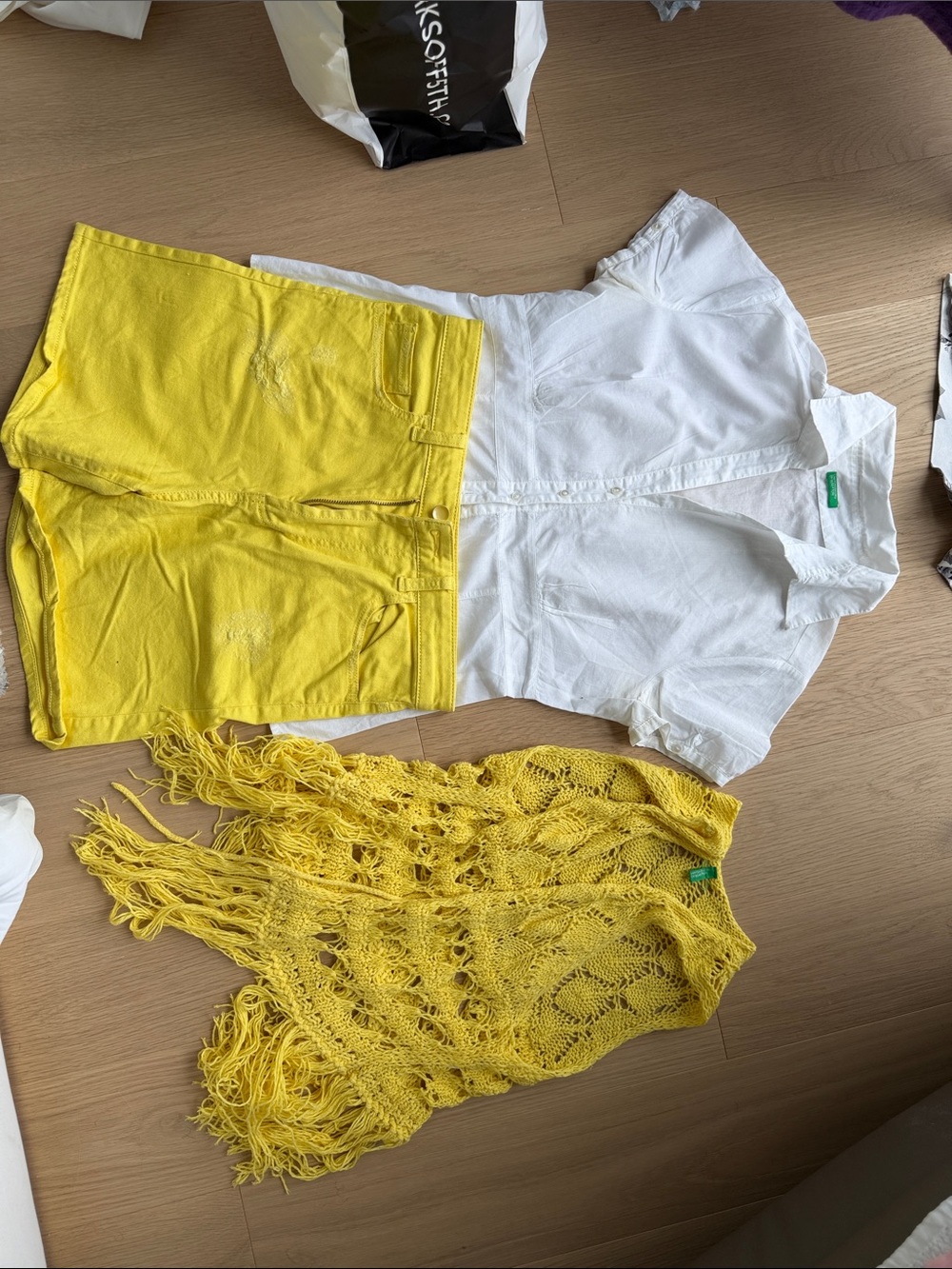 United Colors Of Benetton Yellow Open-Knit Fringe Sweater Vest
